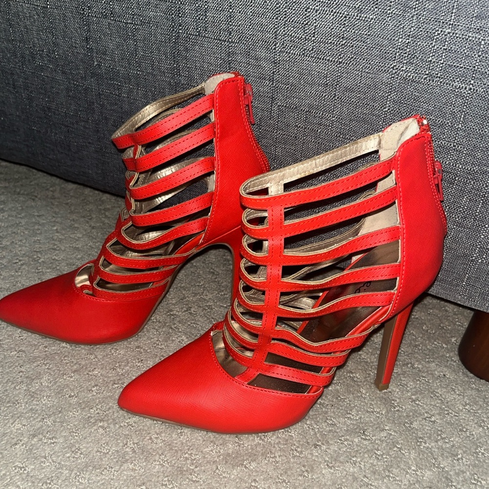 Sexy red heels